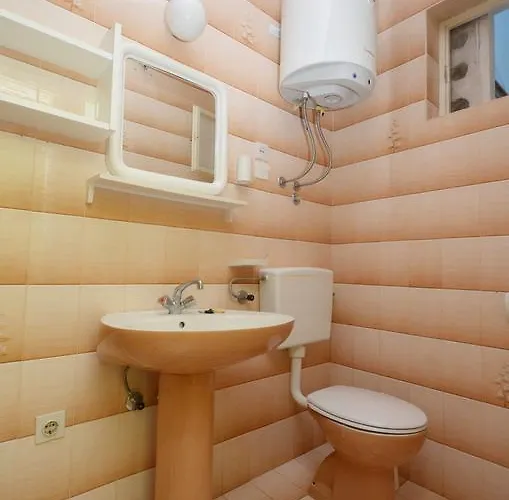 Secret Garden Apartment